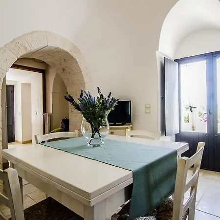 Trulli Pietra Bianca